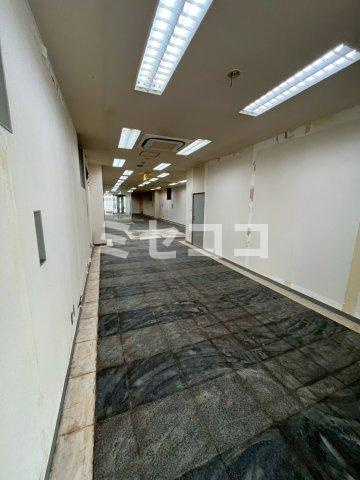 Yonezawa船場ビルの内装