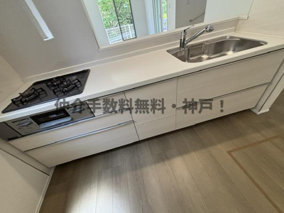 【キッチン】 | 神戸市垂水区南多聞台5丁目　新築戸建A号棟　仲介手数料無料！ | 使いやすいキッチンです