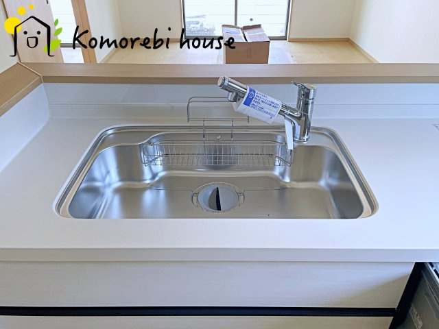 第10上尾緑丘　新築一戸建て　ハートフルタウン　Bのキッチン|26.6.1　撮影済み