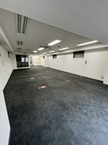Yonezawa船場ビルの内装