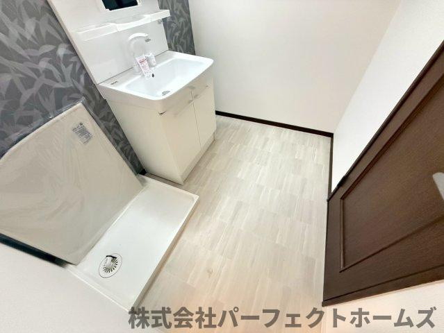 出雲町戸建の洗面所|忙しい朝には欠かせない洗面所です