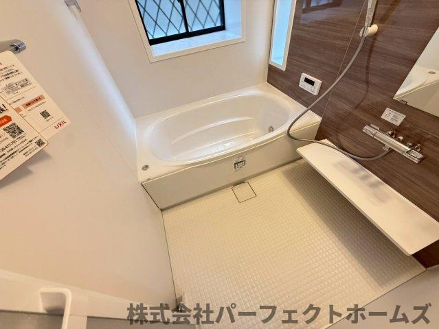 出雲町戸建の浴室|ゆったり過ごせるお風呂です