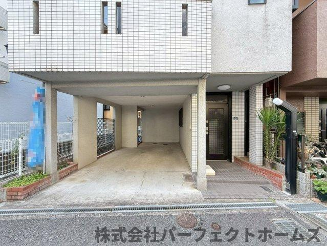 出雲町戸建の駐車場|車をお持ちの方に嬉しい駐車場付きの物件です