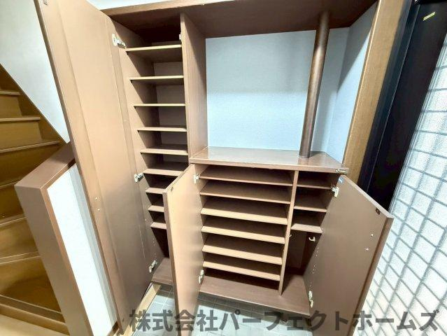 出雲町戸建の収納|大きなスペースがあり、収納には困りません