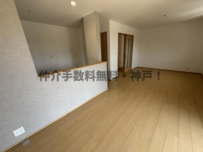 【洋室】 | 神戸市垂水区南多聞台5丁目　新築戸建C号棟　仲介手数料無料！ | 個人の部屋や寝室として使える洋室です