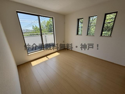 【洋室】 | 神戸市垂水区南多聞台5丁目　新築戸建C号棟　仲介手数料無料！ | きれいな洋室です