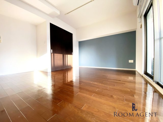 La Facade 　　　ラ・ファサードの居間・リビング