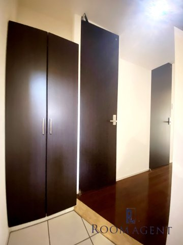 La Facade 　　　ラ・ファサードの玄関