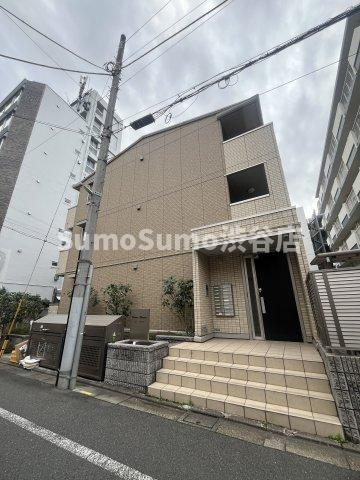 コルノリザイアの外観