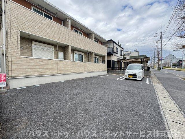 プルメリアの駐車場