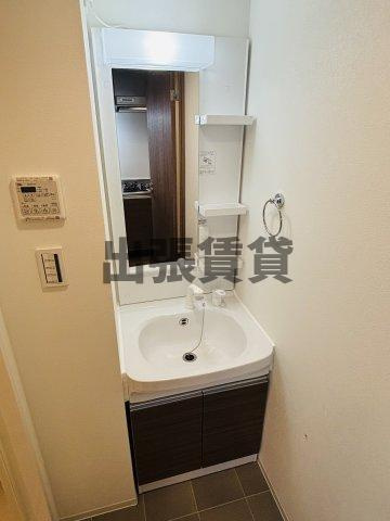 仲介手数料0円SHOKEN Residence 名古屋〈太閤通〉!!の洗面所