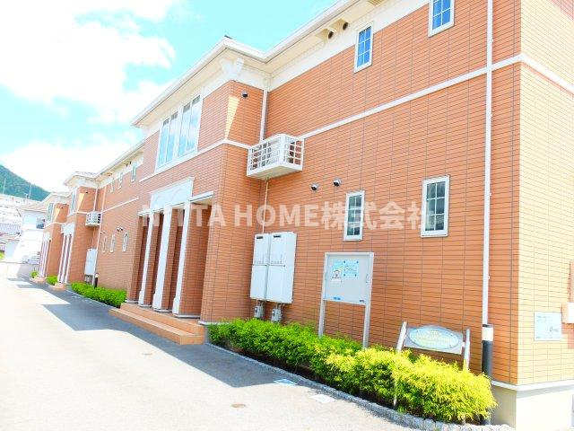 サイドアヴェニュー