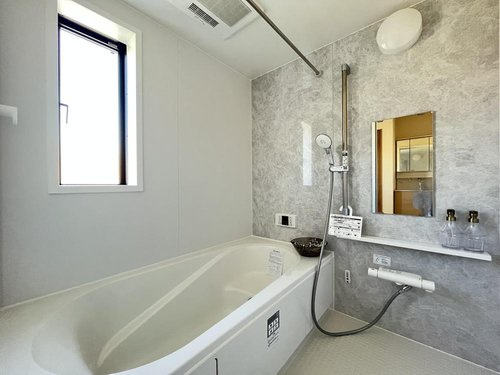 ◆板橋区舟渡の浴室|毎日のバスタイムが楽しみになりそうな広々浴室♪