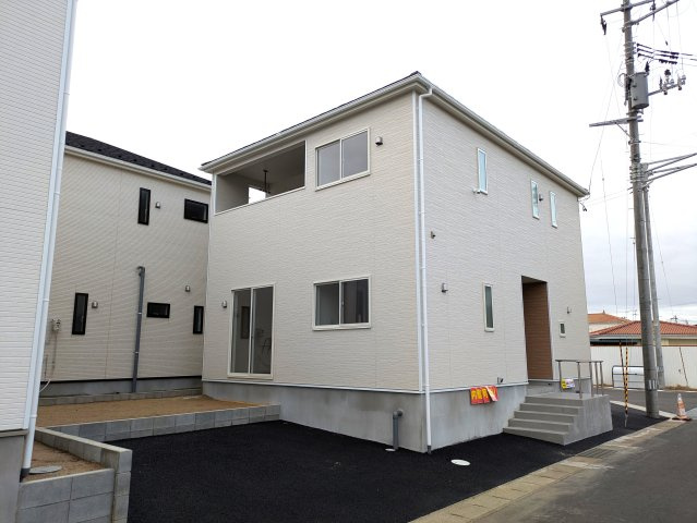 ☆いわき市常磐西郷町　第10／2号棟☆　新築建売住宅　ご成約特典として人気家電プレゼント中です！ の前面道路含む現地写真|
幅広い世代が暮らしやすい立地です！