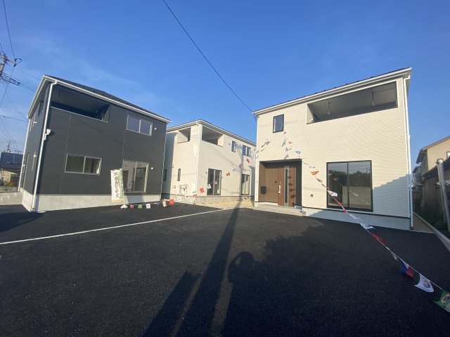 ☆いわき市常磐西郷町　第10／2号棟☆　新築建売住宅　ご成約特典として人気家電プレゼント中です！ の前面道路含む現地写真|休日は家族みんなで夢のマイホーム探しに出かけてみませんか！（＾＾）♪
お問い合わせは不動産プラスまで☆

