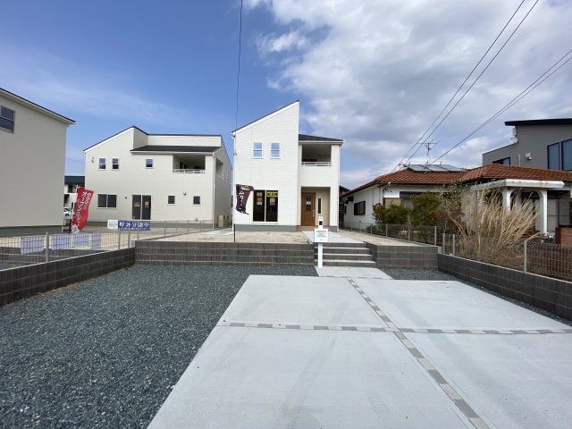 【平下平窪1期／2号棟】　広々開放的♪♪日当たり良好♪♪の前面道路含む現地写真|広々開放的です♪♪