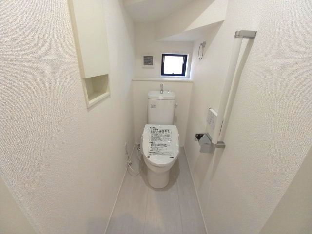 ◇内郷高坂町　2期　自慢したくなる、ハイセンスなデザイン♪　◇のトイレ|落ち着いたトイレです