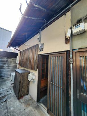 田中大堰町平屋の外観
