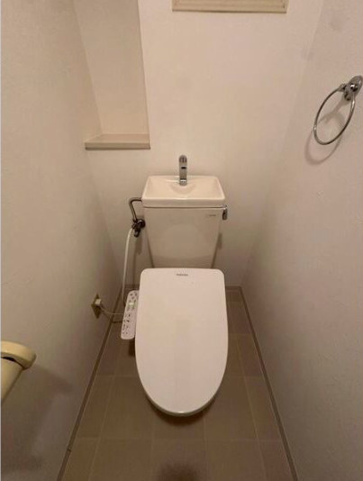 カーサコモド芦屋のトイレ