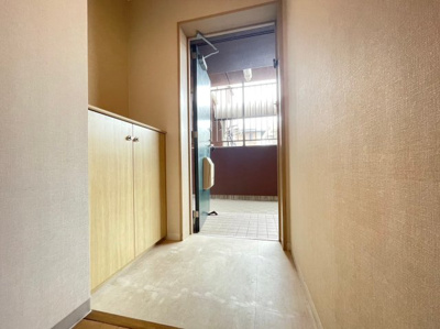 【玄関】 | アリビオ南桜塚