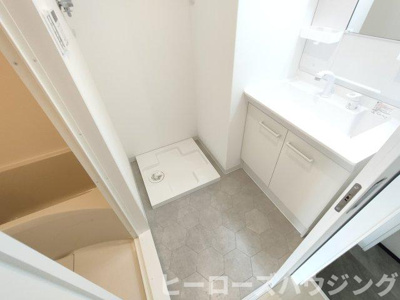 【内装】 | リアコート阪大前