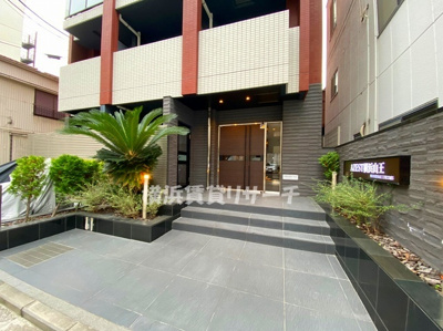 【エントランス】 | アゼスト横浜山王