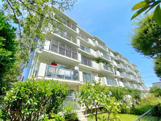 三郷早稲田団地4-2-3号棟