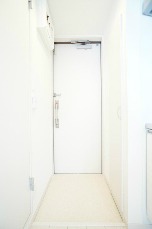 リブリ・FEEL-M湘南Ⅴの玄関