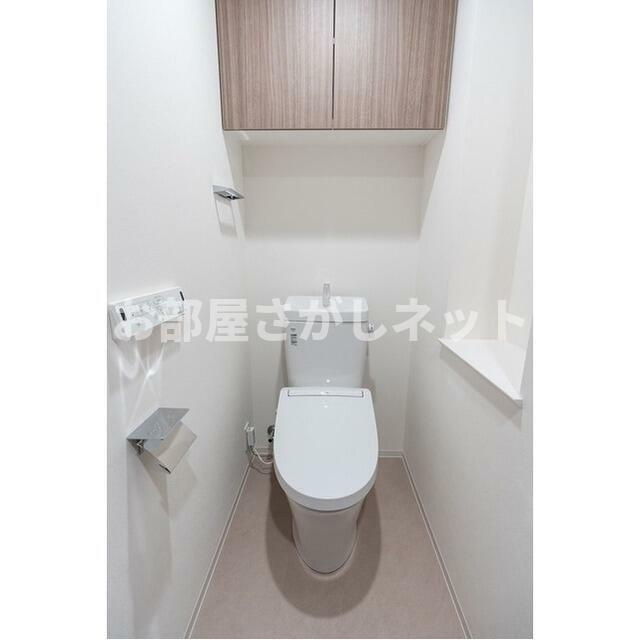 レフィールオーブ代々木【高級賃貸】のトイレ