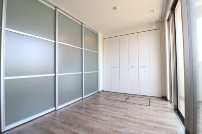 【寝室】 | メゾンルミエール