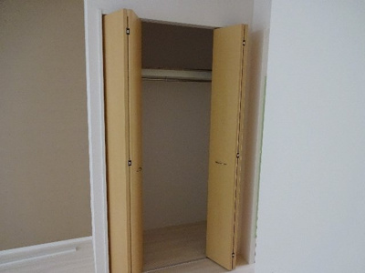 【収納】 | 相賀テラス | 洋室クローゼット（イメージ）