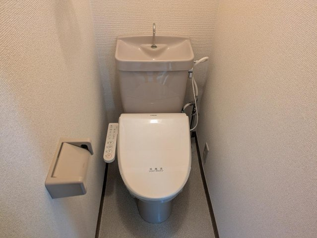【トイレ】ホットハウス八幡 