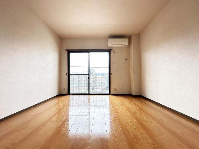 エトワール城見の内装