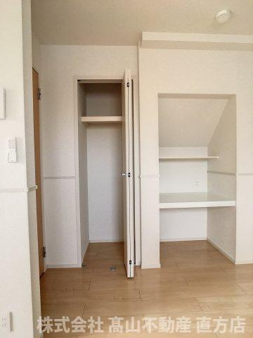 ニューメゾン感田Ａの居間・リビング