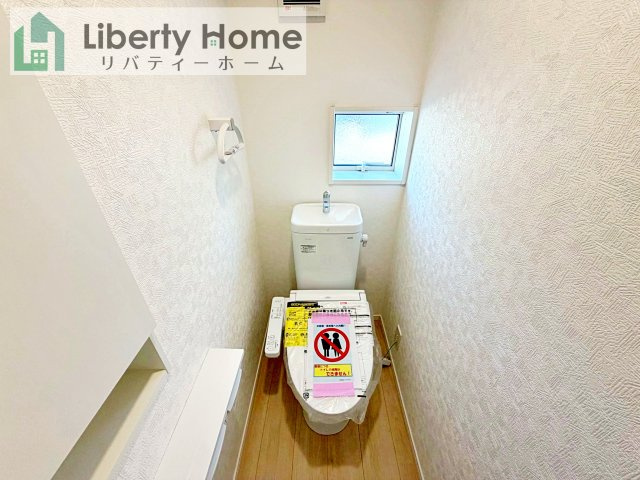 石岡市東光台第4　新築戸建　3号棟のトイレ
