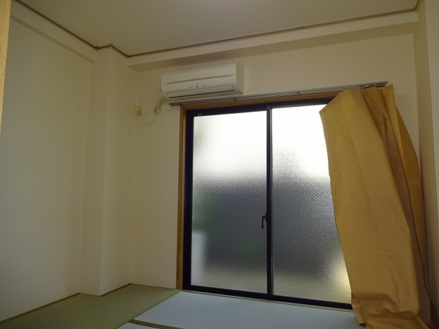 サンモール井上の和室