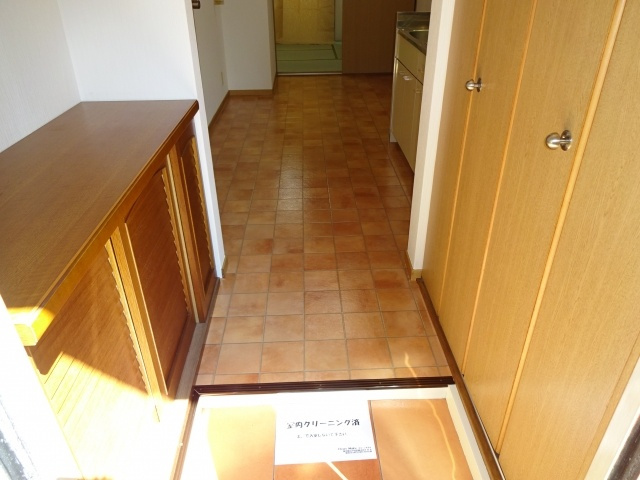 サンモール井上の玄関