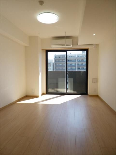 ルーブル亀戸の居間・リビング