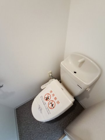 セレニテ甲子園Iのトイレ