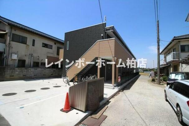 担当エリアのルームアドバイザーが直接対応いたします