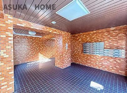 エスペランサ第６綱島のエントランス|メールボックスがあります。