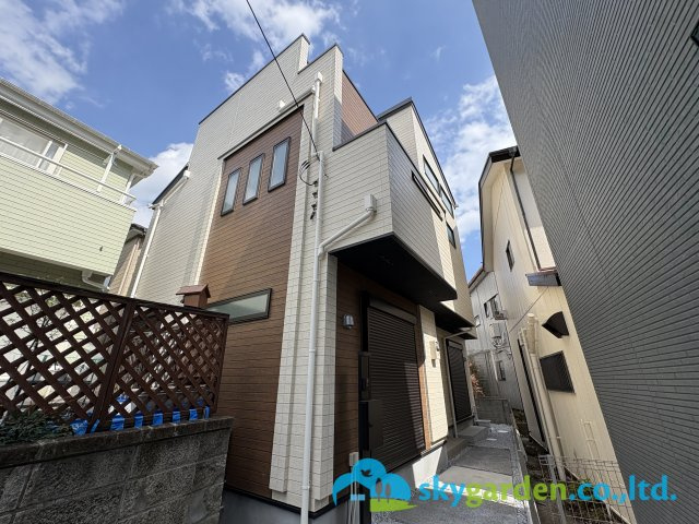 藤沢市片瀬　新築戸建　全1棟の外観|きれいな外観です