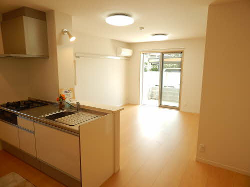 MAST東櫛原　B棟の居間・リビング|リビングです