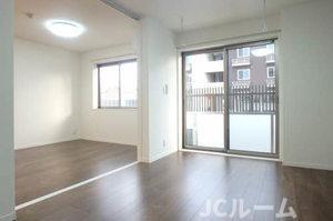 マストテラス上越春日野Aの居間・リビング