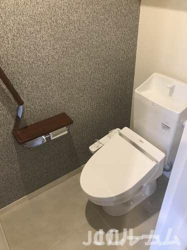 マストテラス上越春日野Aのトイレ