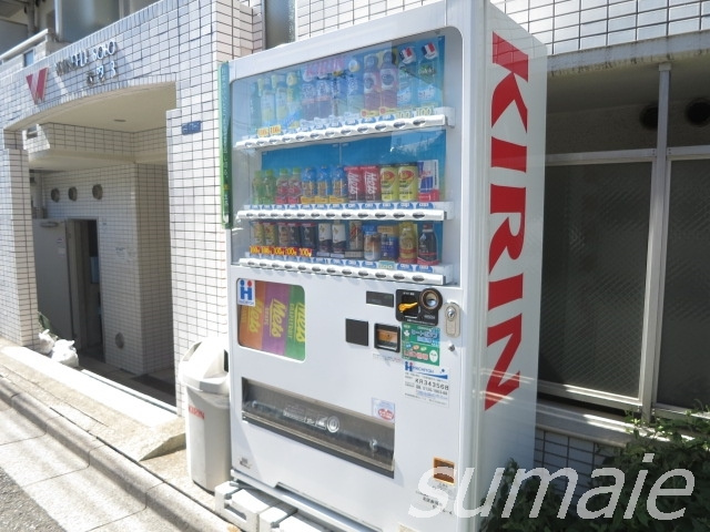 北区赤羽西６丁目の賃貸マンションのその他|マンション下自動販売機あります☆