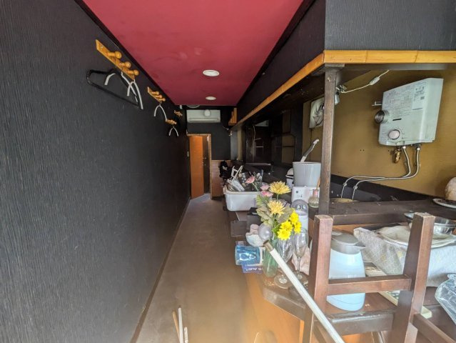 細井貸店舗の内装|荷物は全て撤去、内装は残置物