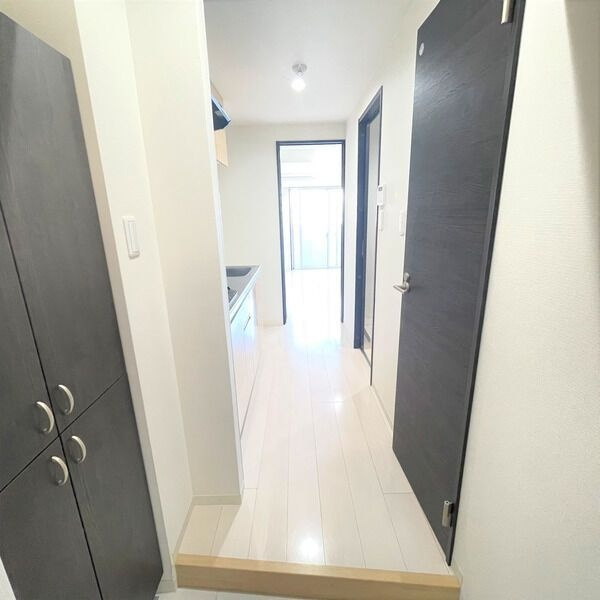 axis meiseiの玄関