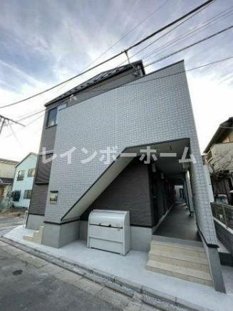 ハルティーニの外観