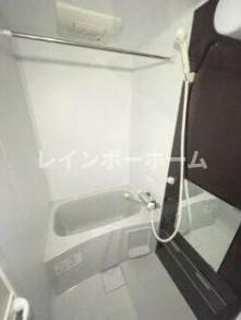 ハルティーニの浴室